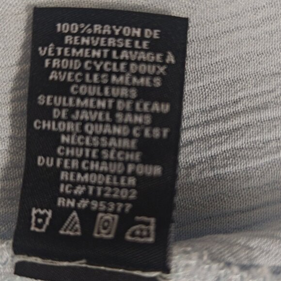 Sanctuary XXL Blouse Say So Lace-Inset Convertible On or Off-Shoulder Light Blue - Picture 8 of 8